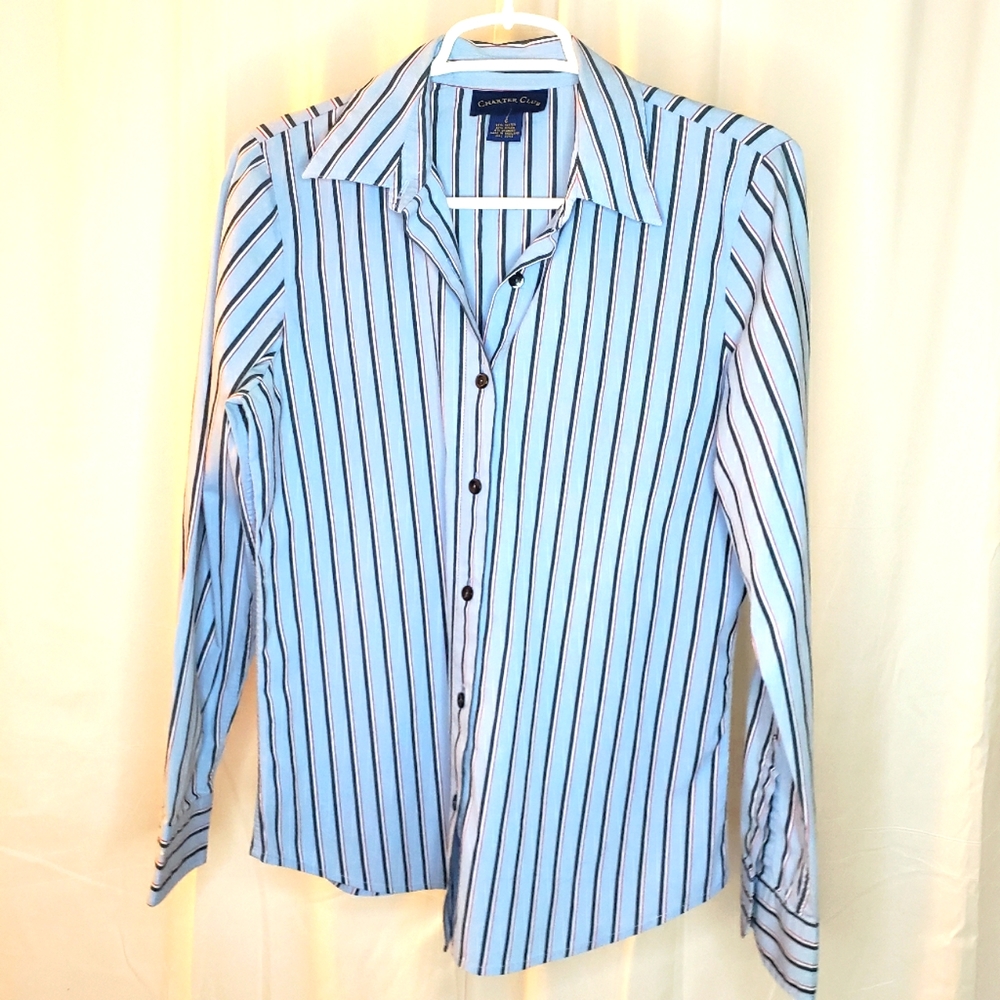 Charter Club button down women's size 6, blue with vertical stripes